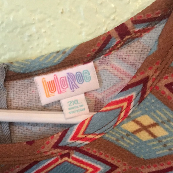 Lularoe Amelia xxl - Picture 3 of 5